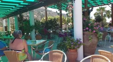 Hylatio Tourist Village