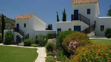 Hylatio Tourist Village