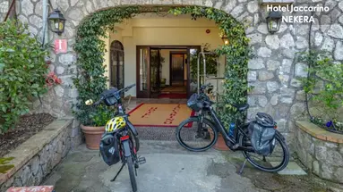 IACCARINO HOTEL