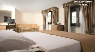 IACCARINO HOTEL