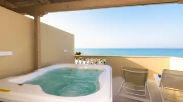 Iakinthos Tsilivi Beach