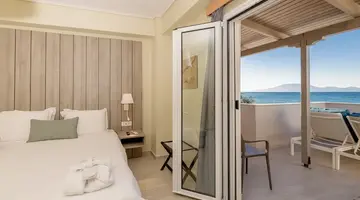 Iakinthos Tsilivi Beach