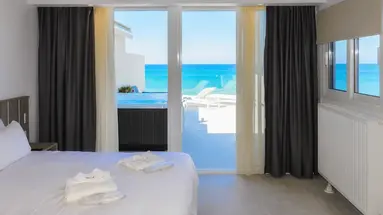 Iakinthos Tsilivi Beach