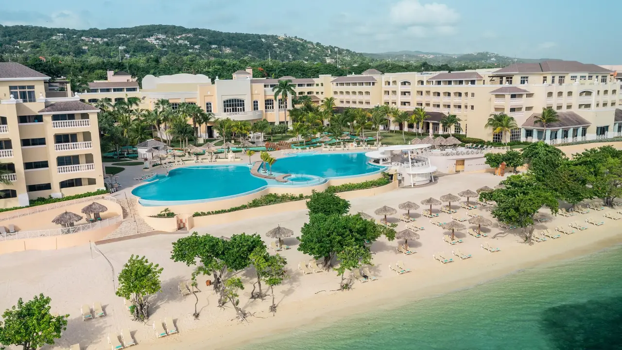 IBEROSTAR Rose Hall Beach