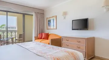 IBEROSTAR Rose Hall Beach