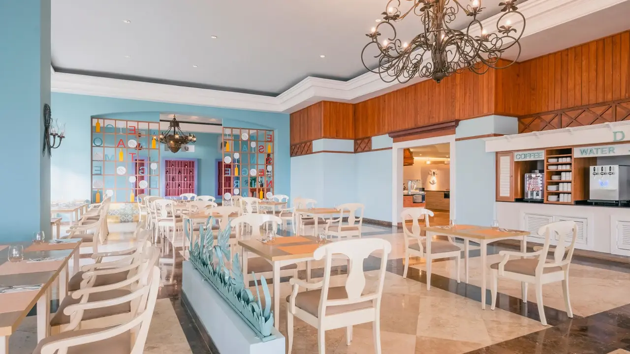 IBEROSTAR Rose Hall Beach
