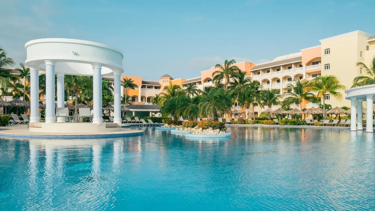 IBEROSTAR Selection Rose Hall Suites