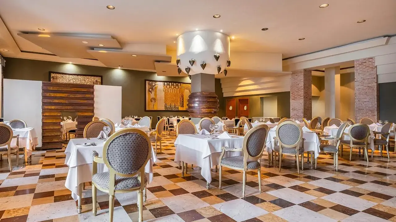 IBEROSTAR Selection Rose Hall Suites