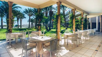 IBEROSTAR WAVES AVERROES