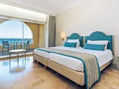 IBEROSTAR WAVES AVERROES