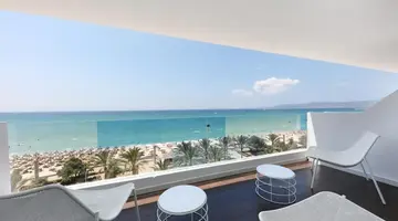 Iberostar Waves Bahia de Palma