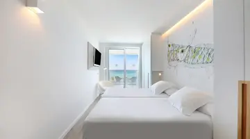 Iberostar Waves Bahia de Palma