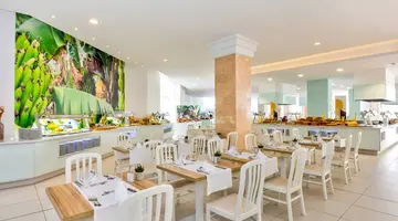 IBEROSTAR Waves Bouganville Playa