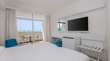 Iberostar Waves Bouganville Playa