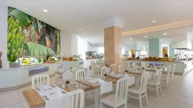 Iberostar Waves Bouganville Playa