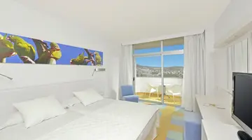 Iberostar Waves Bouganville Playa