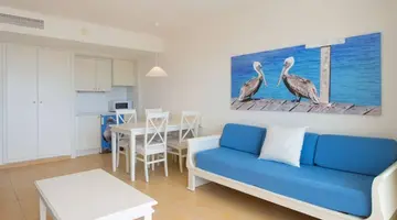 Iberostar Waves Ciudad Blanca