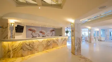 Iberostar Waves Ciudad Blanca