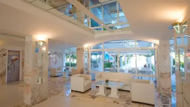 Iberostar Waves Ciudad Blanca