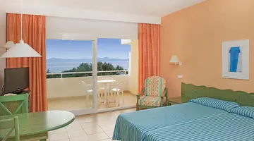 Iberostar Waves Ciudad Blanca
