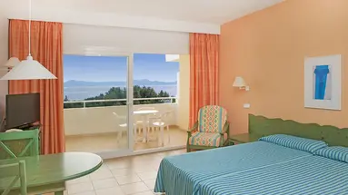 IBEROSTAR WAVES CIUDAD BLANCA