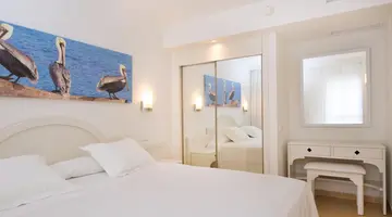 Iberostar Waves Ciudad Blanca