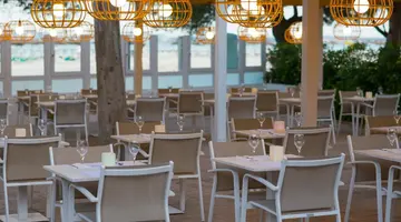 Iberostar Waves Ciudad Blanca