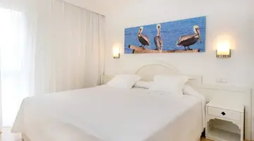 Iberostar Waves Ciudad Blanca