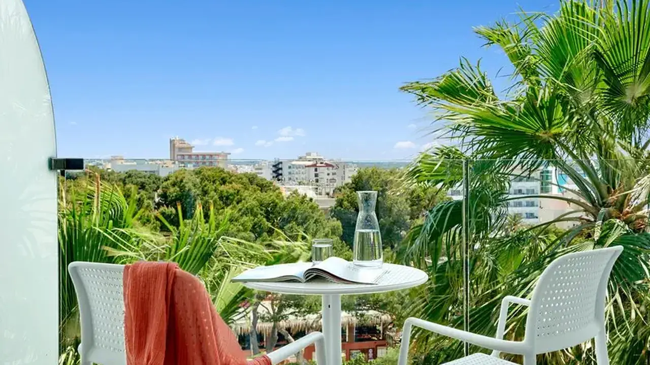 Iberostar Waves Cristina