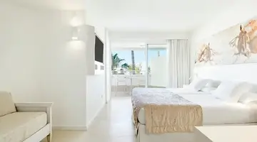 Iberostar Waves Cristina