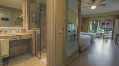 IBEROSTAR WAVES DOMINICANA