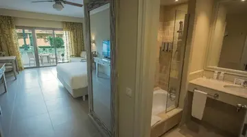 IBEROSTAR WAVES DOMINICANA