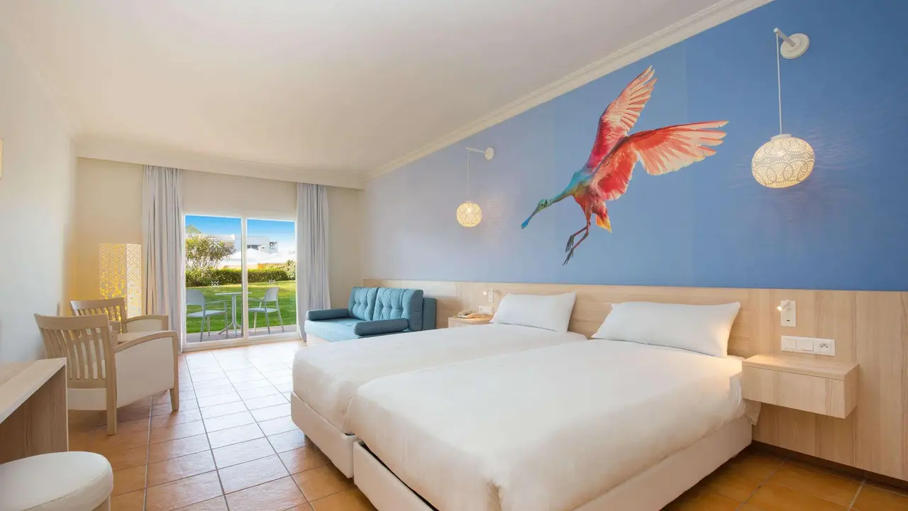 Iberostar Waves Founty Beach