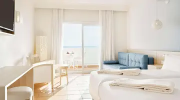 Iberostar Waves Founty Beach