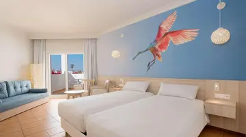 Iberostar Waves Founty Beach
