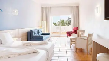 Iberostar Waves Founty Beach