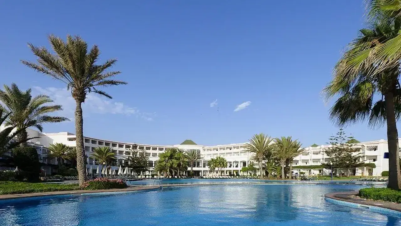 IBEROSTAR WAVES FOUNTY BEACH