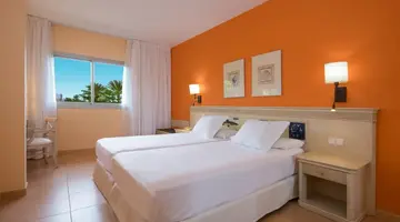 IBEROSTAR WAVES GAVIOTAS PARK