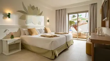 Iberostar Waves Gaviotas Park