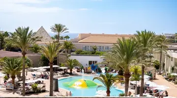 Iberostar Waves Gaviotas Park