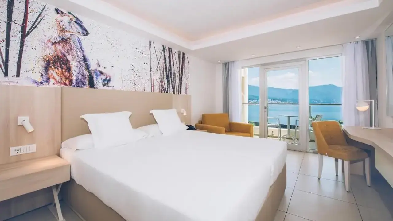 IBEROSTAR WAVES HERCEG NOVI