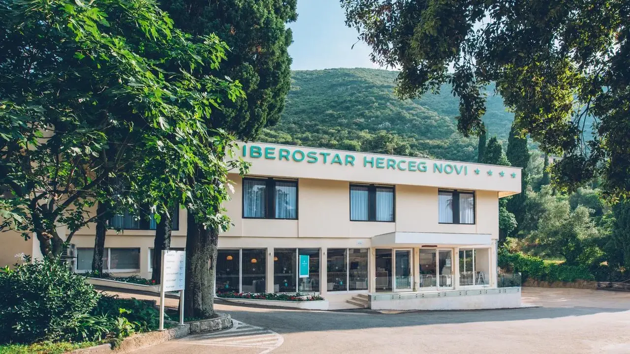 IBEROSTAR WAVES HERCEG NOVI