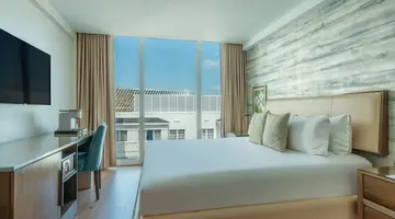 Iberostar Waves Miami Beach