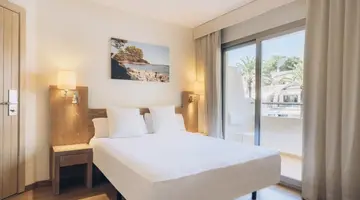 Iberostar Waves Pinos Park