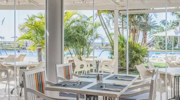 IBEROSTAR WAVES PLAYA GAVIOTAS