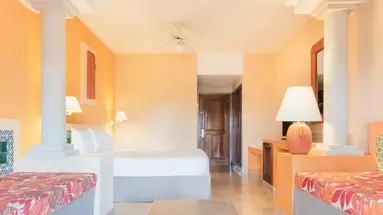 Iberostar WAVES QUETZAL