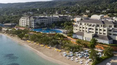 Iberostar Waves Rose Hall Beach