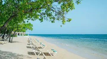Iberostar Waves Rose Hall Beach