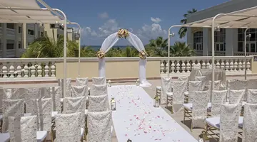 Iberostar WAVES ROSE HALL BEACH