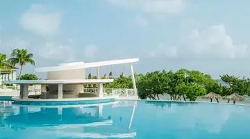 IBEROSTAR WAVES ROSE HALL BEACH